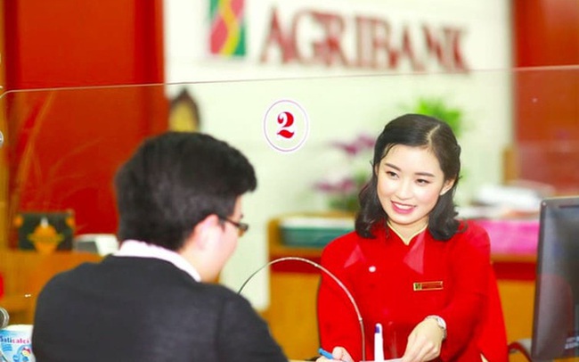 [Góc đổi mới] Sau nhiều năm, Agribank đã chính thức miễn phí chuyển tiền cho khách hàng