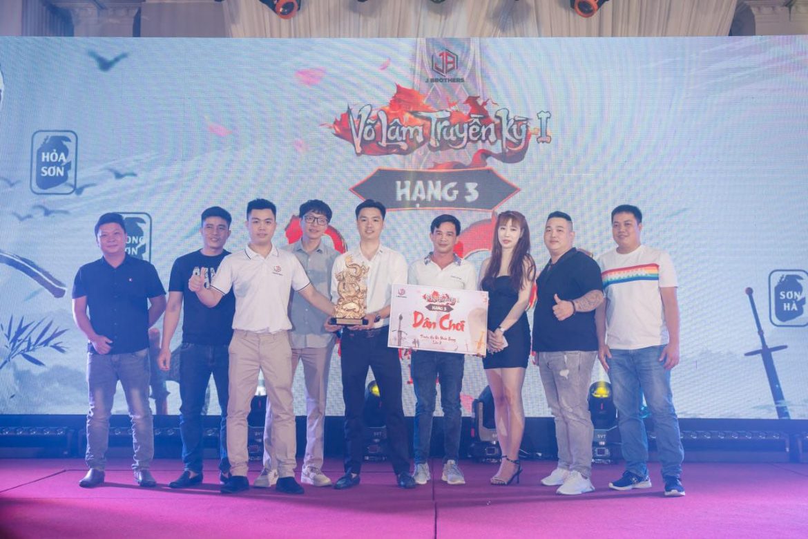 “Từ Sáng Tạo Đến Chất Lượng: Hành Trình Anh Dương Quốc Tuấn Với Game Online và Merry Shop”